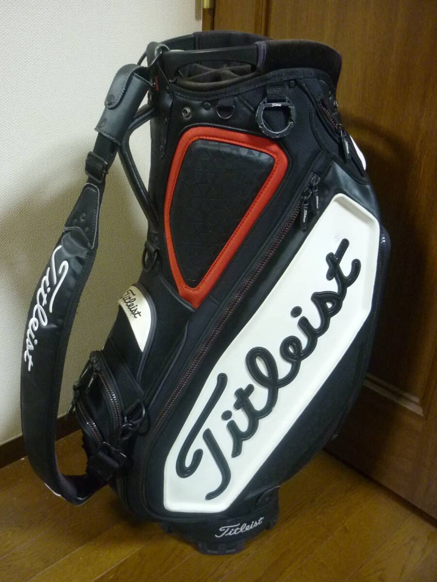 ツアープロモデル キャディバッグ 日本正規品 ブラック/ホワイト拍卖