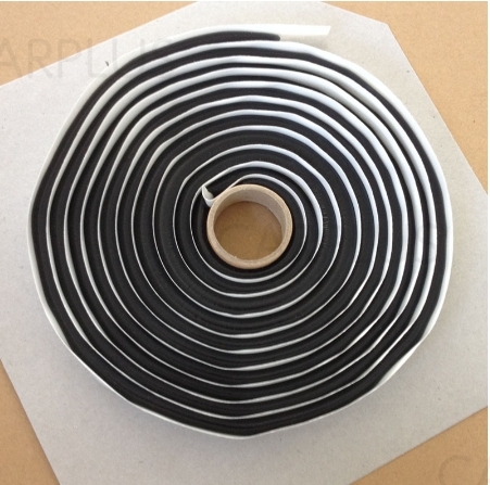 ブチルゴム ブチルテープ 長さ4M 太さ9MM フォグ ライト 防水対策 ドア内張り デッドニング シーリング材 1巻 テールランプ加工 人気拍卖