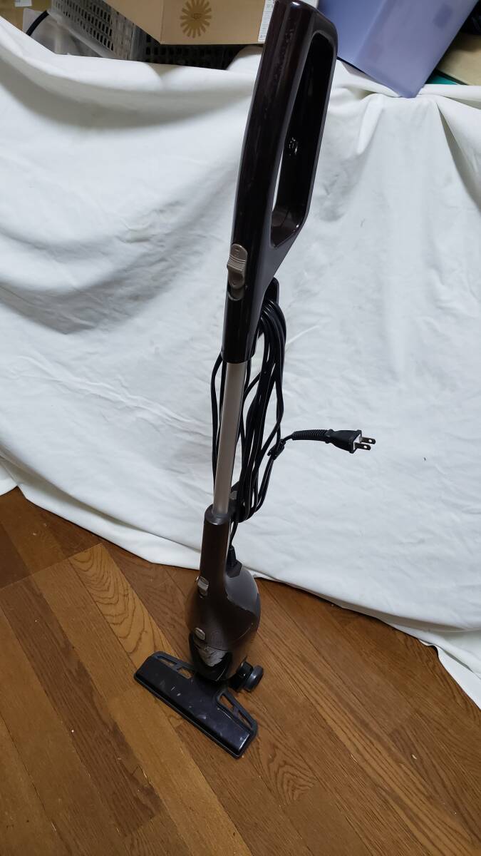 【家電】 TWINBIRD ツインバード サイクロンスティック型クリーナー TC-5107 動作確認済み拍卖