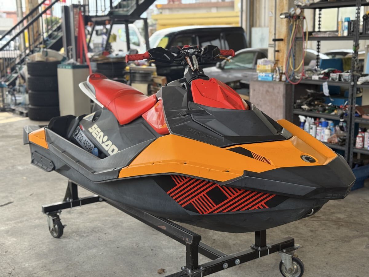 ローン可 SEADOO スパーク トリックス SPARK TRIXX IBR付き 3人乗り ジェットスキー 水上バイク 0829500拍卖