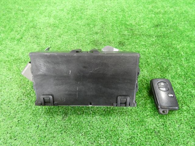 BRZ DBA-ZC6 エンジンコンピューター/ECU FA20DHWU9A 02C 112700-1393 22765AC780 251239 コア返却必要です!!拍卖