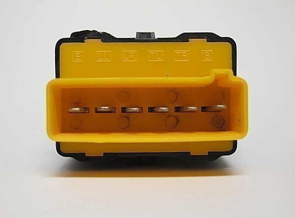 【HR】送料無料 ホンダ 6ピン ICウインカーリレ-LED エリシオン拍卖