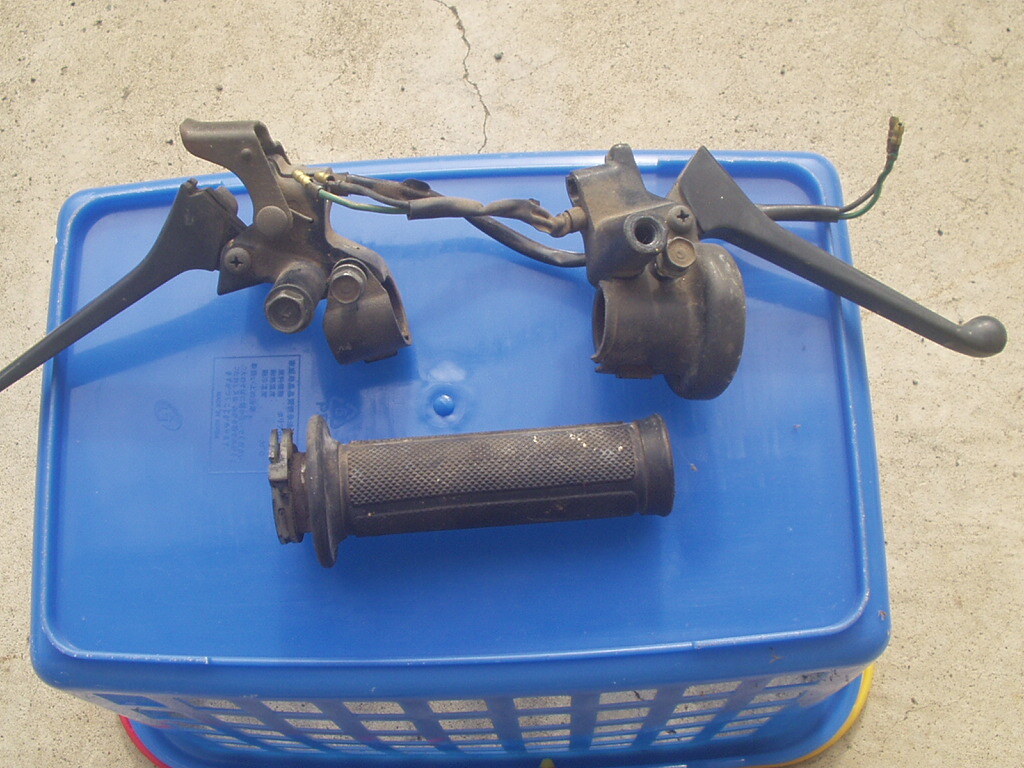 ホンダ ズーク ZOOK ブレーキレバー左右 グリップ 中古 汚れあり レターパックプラス発送拍卖