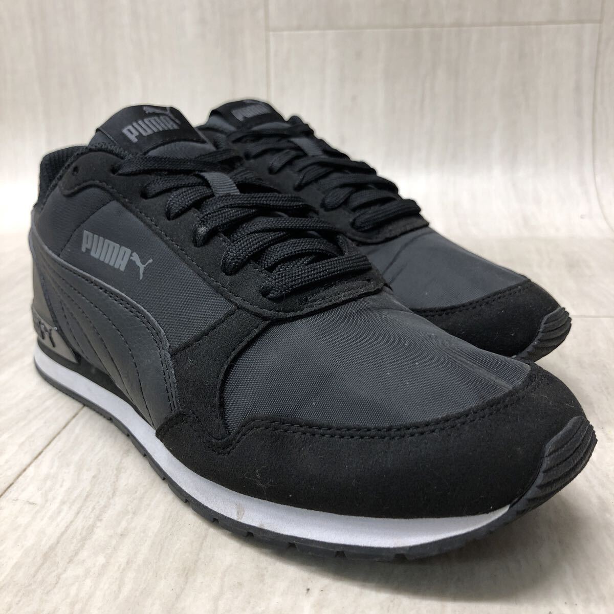 M300 FN-250919-1172 PUMA プーマ ST ランナー V2 ローカットスニーカー ランニングシューズ メンズ ブラック 23.5cm拍卖