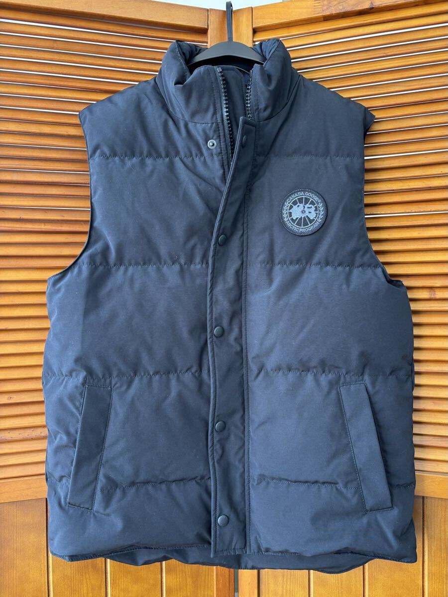 美品 CANADA GOOSE カナダグース Black Label ブラックレーベル Garson Vest Crinkle Cotton ガーソンベスト ダウンベスト アウター 2081MB拍卖