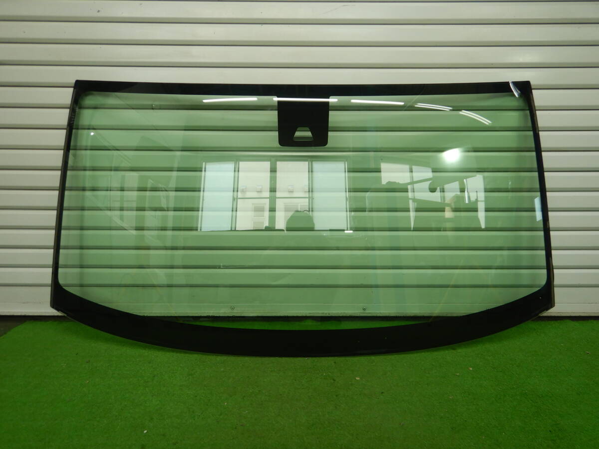 15E】【送料記載】 タンク M900A フロントガラス 56101-B1290 NSG M311 M910A ルーミー 純正【507240】拍卖