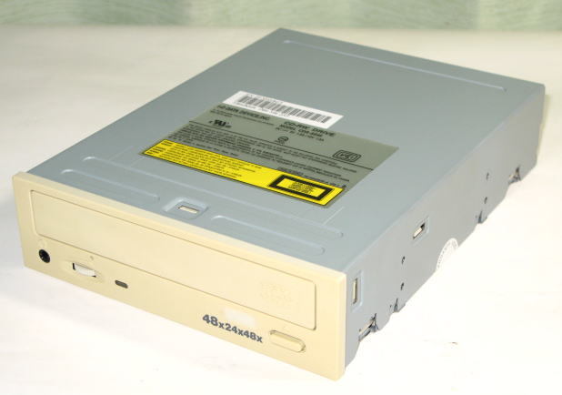 アイオーデータ CDR-6S48 ( LITE-ON OEM ) 内蔵型CD-Rドライブ ATAPI / IDE メーカー修理済 ドライブ本体のみ  長期保管品  中古拍卖