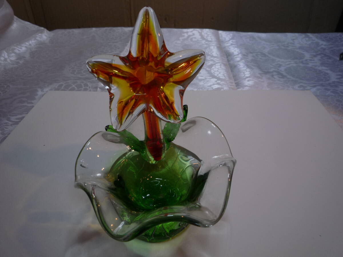 ★52-1.レ~レトロ、ガラス製灰皿 花の形の灰皿 中古品拍卖