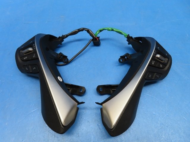 【即決有】 トヨタ アルファード ヴェルファイア 30 純正 ステアリングスイッチ (n011241)拍卖