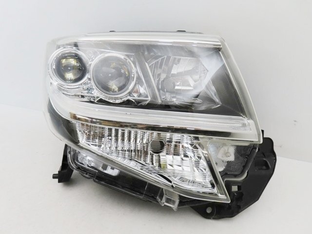 【ジャンク】 ダイハツ タントカスタム トップエディション LA600S 後期 純正 右 ヘッドライト LED KOITO 100-51392 (n011356)拍卖