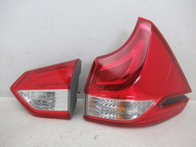 【即決有】 ホンダ フリード GB5 純正 右 テールランプ テールライト セット KOITO 220-62201 KOITO 132-62202 (n095529)拍卖