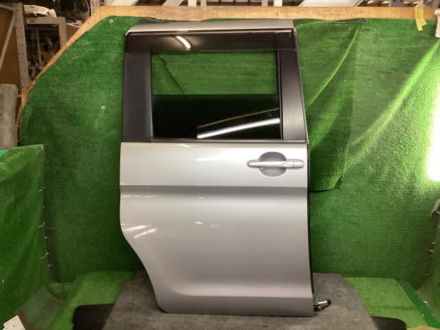 タント DBA-LA600S 右RドアASSY スローパーL S28 67003-B2250拍卖