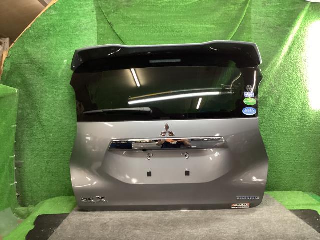 eKクロス 5AA-B34W バックドアASSY G U17 5801C315拍卖