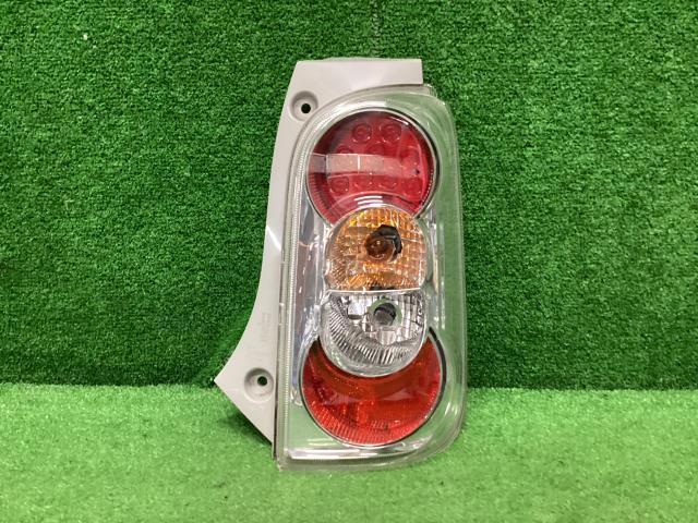 ミラココア DBA-L675S 右テールランプ ココアプラスX W24 81550-B2480拍卖