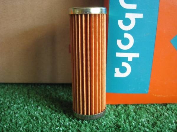 新品 燃料フィルタ クボタトラクター B6000 B5000 B5001 B6001 B7001 B1200 B1400 B-10拍卖