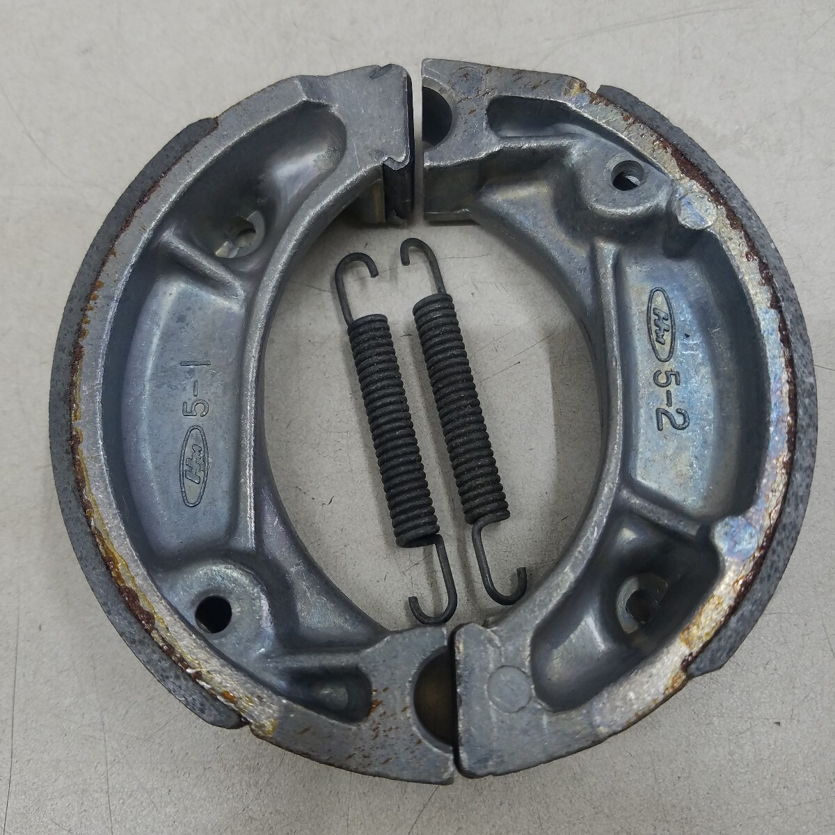 2-20765☆ホンダ 純正 ブレーキシュー 06430-GY1-922☆ディオ ジャイロキャノピー拍卖