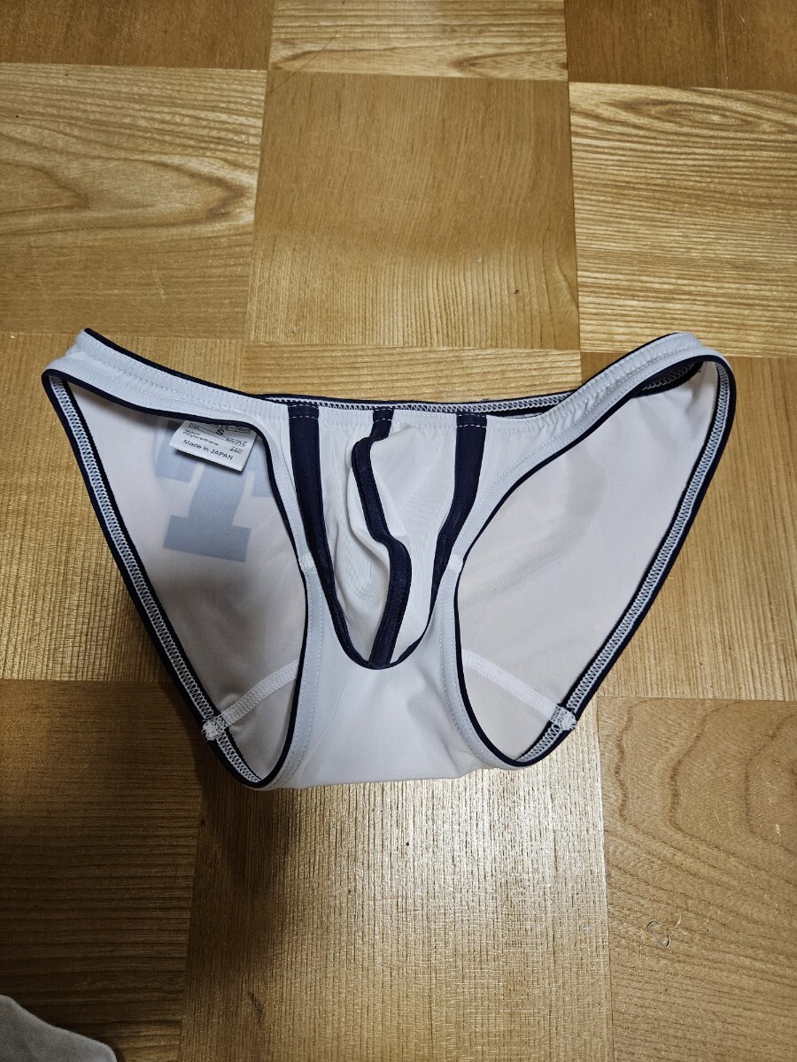 TOOT ミニマルカップビキニ拍卖