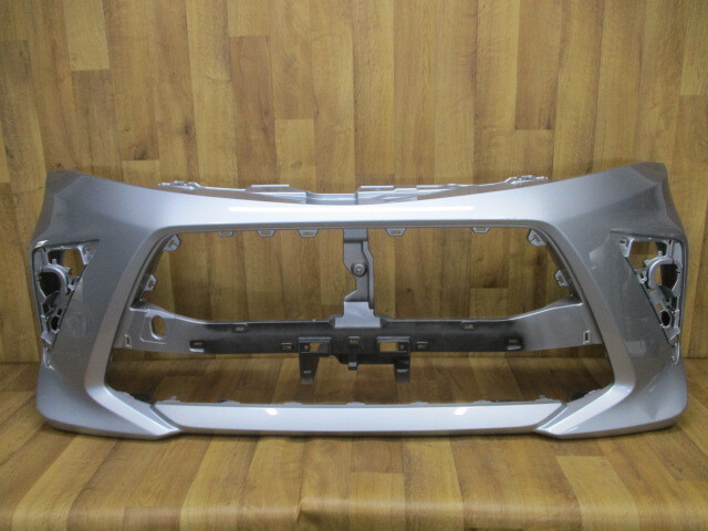 F2/ M900A/M910A/M900S/M910Sルーミー トール後期 純正フロントバンパー52119-B1440拍卖