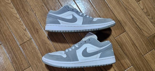 ナイキ_エアジョーダン1ロー_DC0774-105_白灰_26cm_2021年_0913拍卖