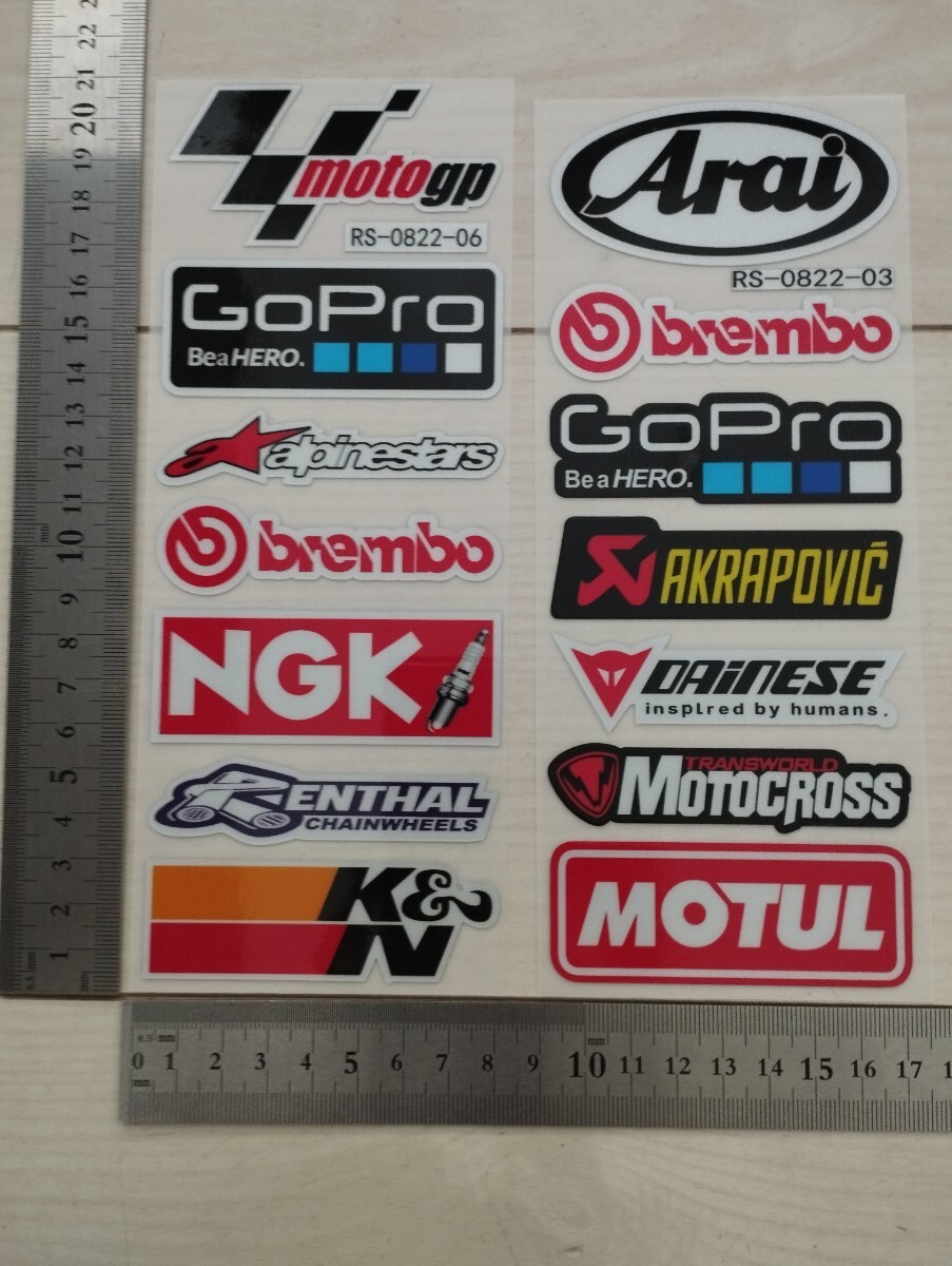バイクステッカー 2シートセット  防水 レーシングステッカー motoGP  ヘルメットステッカー 拍卖