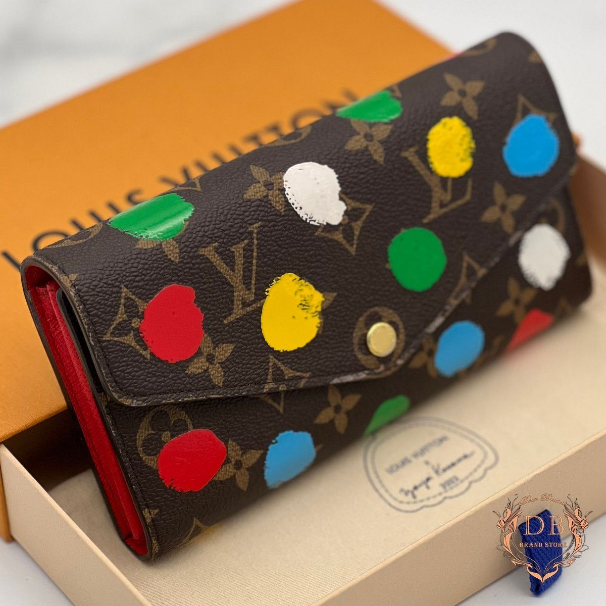【限定袋箱付】 ルイヴィトン サラ 草間弥生コラボ モノグラム アート ドット Louis Vuitton レディース 財布 水玉 鑑定済み レア 希少拍卖