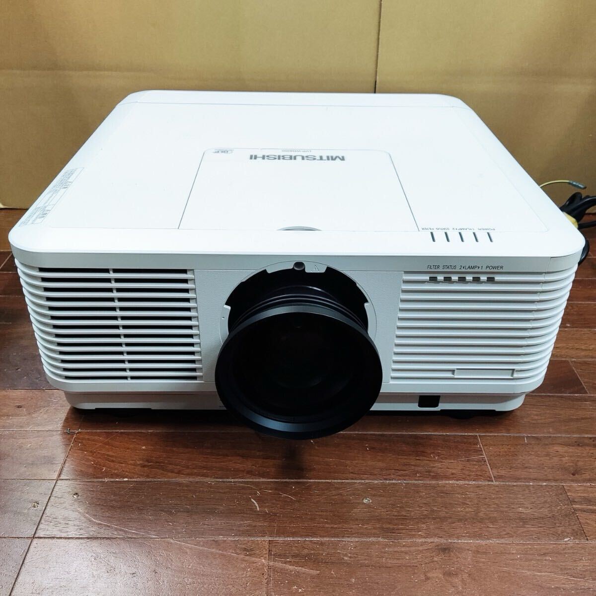 ★動作品★高輝度★プロジェクター★三菱電機★MITSUBISHI★LVP-WD8200★データプロジェクター★ランプ時間2591H/2640H★SR(T718)拍卖