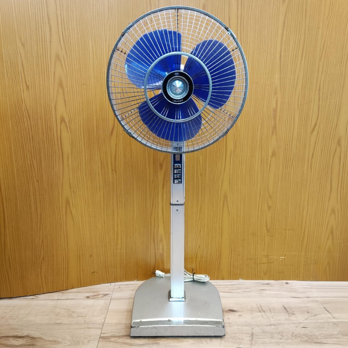 ★回転/強弱/首振りOK★扇風機★SHARP★3枚羽根★33cm★PS-33WS★昭和レトロ★アンティーク★ヴィンテージ★シャープ★SR(T796)拍卖