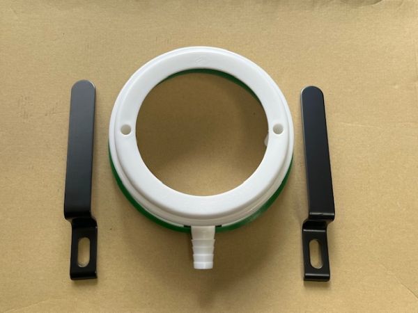 ★お買い得品 コアドリル用 水処理パッド (中)新品未使用 固定金具付き拍卖