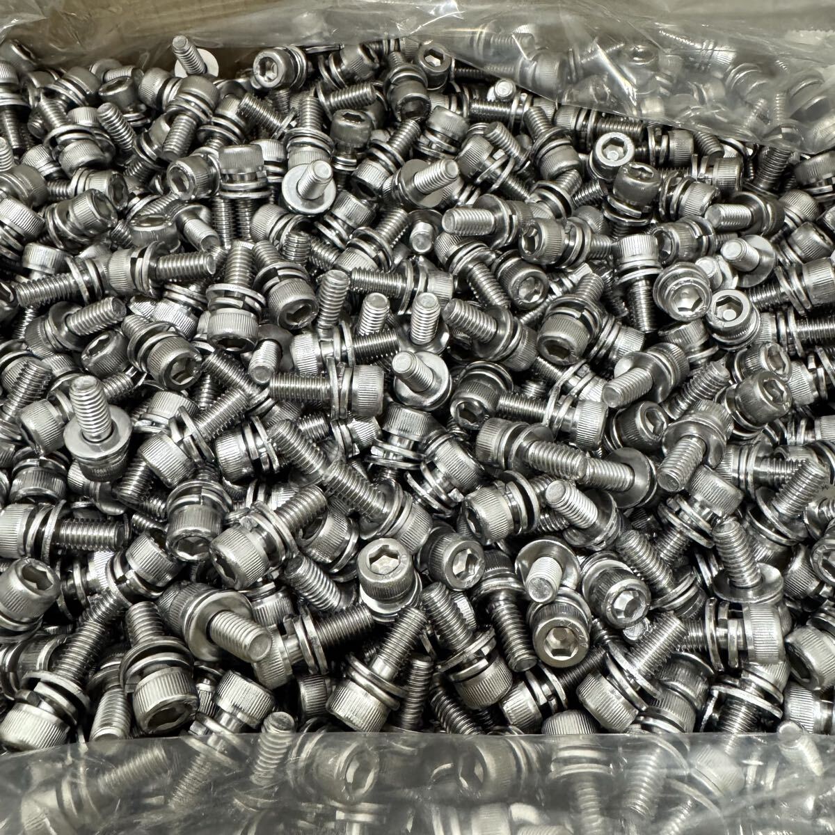 D(0910g1) 大量! 六角穴付ボルト キャップスクリュー ワッシャー ボルト いろいろ ステンレス・鉄・その他 金属製 総重量約10kg まとめ売り拍卖