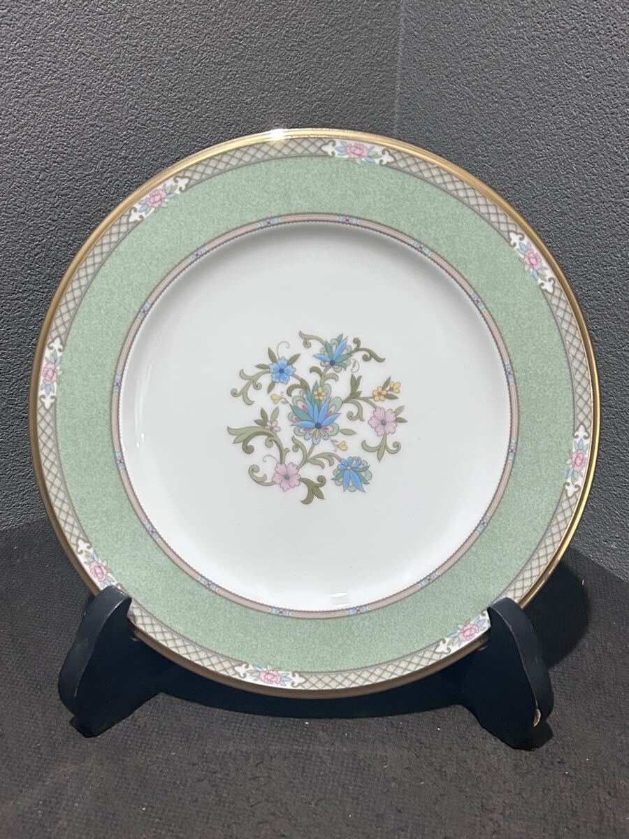 D(0930d11) ノリタケ ヨシノ 22cmプレート グリーン 桜の名所 吉野山 「ヨシノ」シリーズ オリエンタル 洋食器拍卖