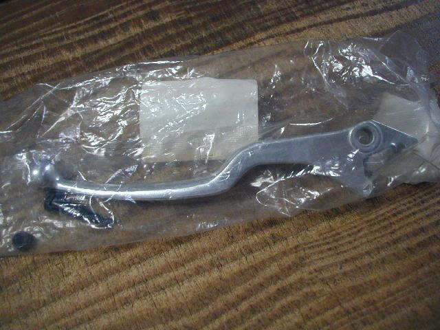 53756★スカイウェイブ250★未使用・リアブレーキレバー(14F00)拍卖