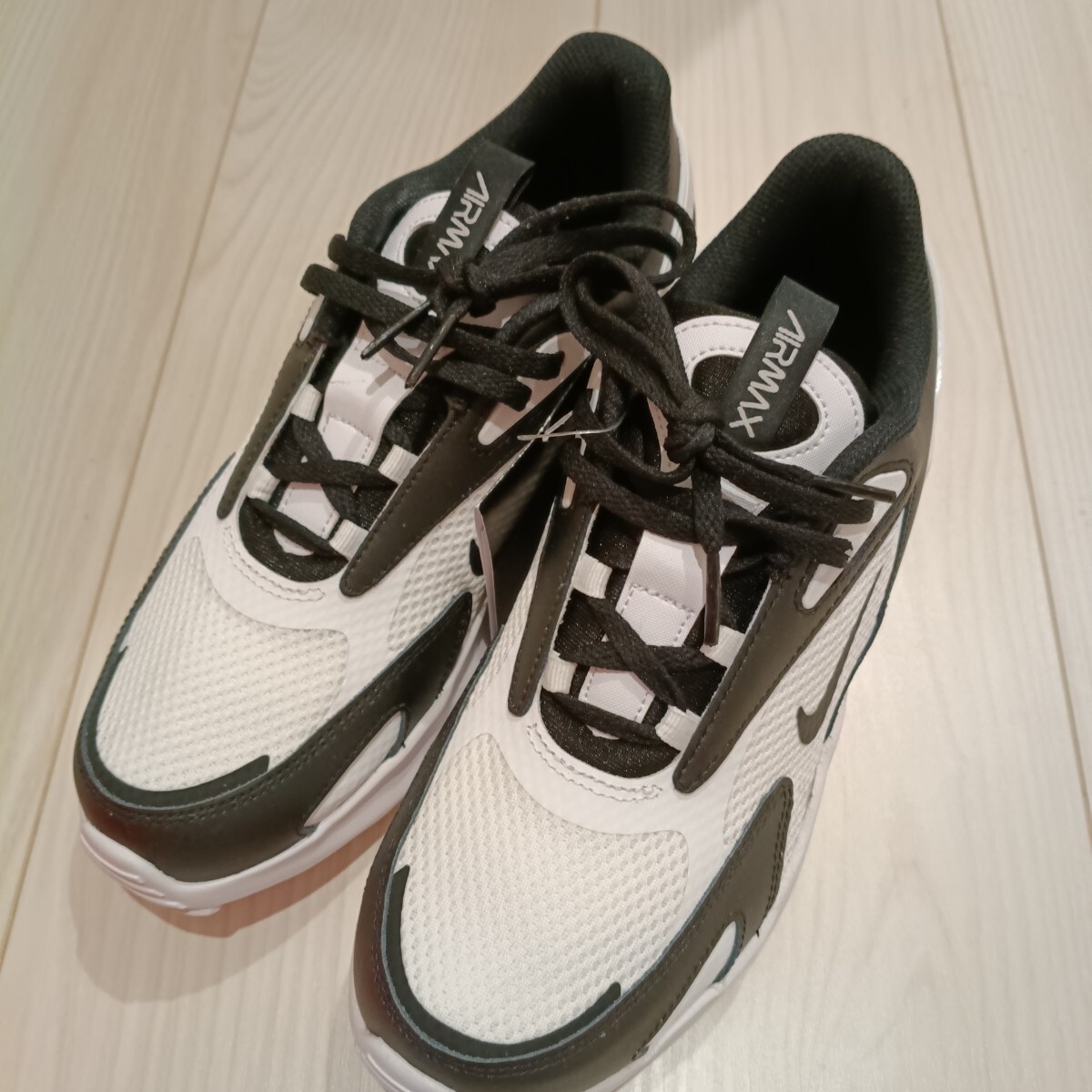 NIKE ナイキ CW1626-102 エア マックス ボルト GS サイズ24.5cm拍卖