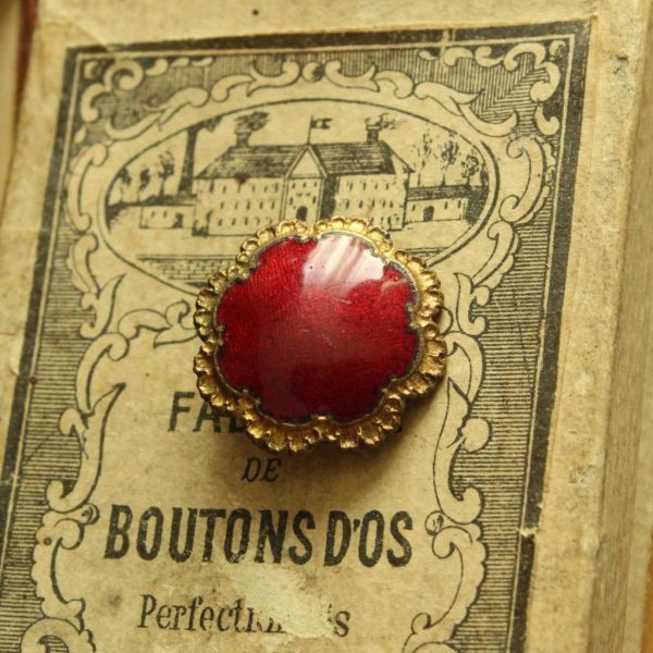 即決 メタルボタン 1個 φ19mm エナメル 赤 レッド 花の形 フラワー ハンドメイドパーツ リメイク フランス輸入拍卖