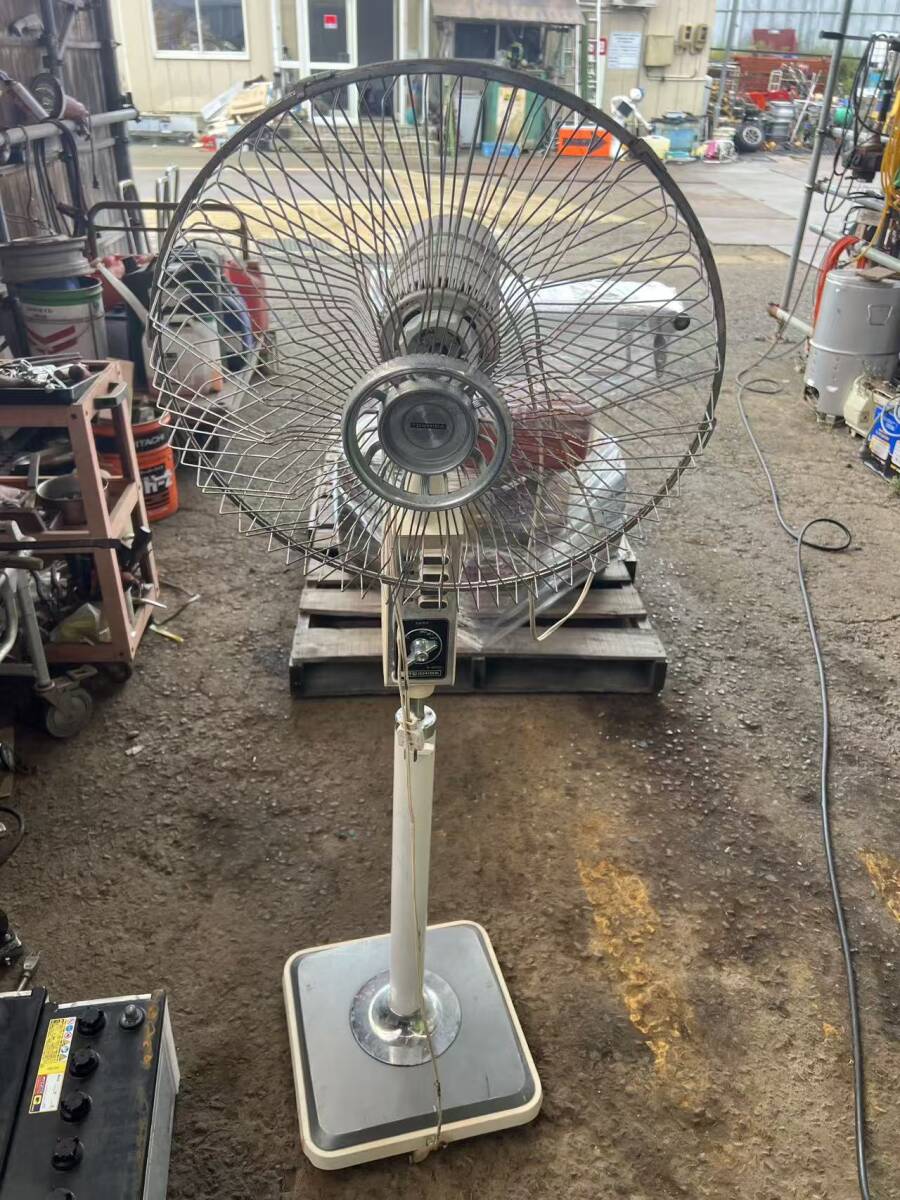 動画あり 秋田発【昭和レトロ】Toshiba 東芝 handy pack 大型扇風機 S-40DD 4枚羽根 キャスター付き 羽根径40cm 羽根欠品 ジャンク品拍卖