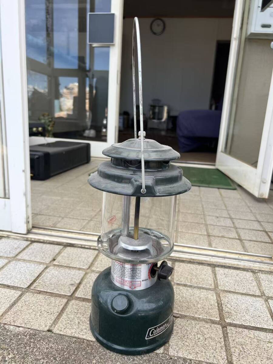 秋田発 coleman The Powerhouse  ホワイトガソリンランタン 美品コールマン 拍卖