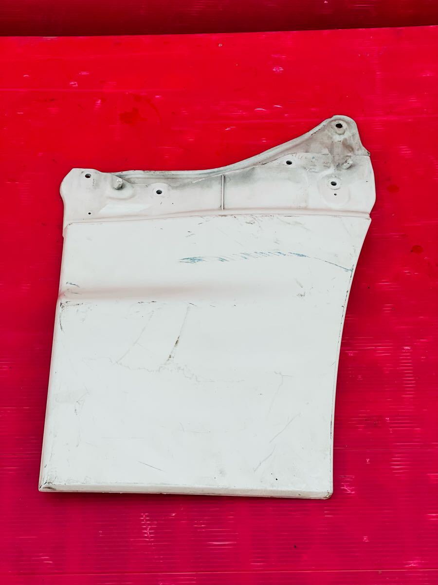 純正 日野 プロフィア グランド グランドプロフィア サイド ドア アンダー ガーニッシュ プロテクター 左 左側? 片方 Rei4290拍卖