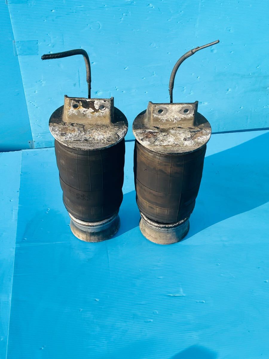 日野 レンジャー ベローズ スプリング エアサス リーフスプリング エアサス エア バッグ エアバック 動作車から取外 2個 Rei4338拍卖