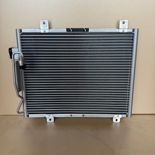 コンドル BKR66/BKR69/BKR71/BKR72/BKR81/BKR82/BKS81 新品 コンデンサー 即納 27650-89TD8拍卖