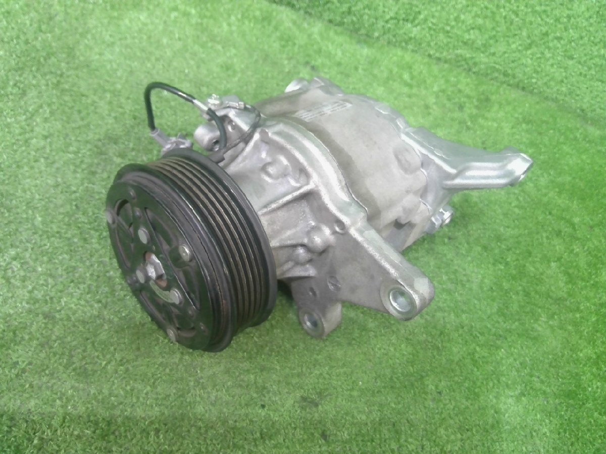 BRZ DBA-ZC6 エアコン コンプレッサー R FA20D D4S 73111CA000拍卖