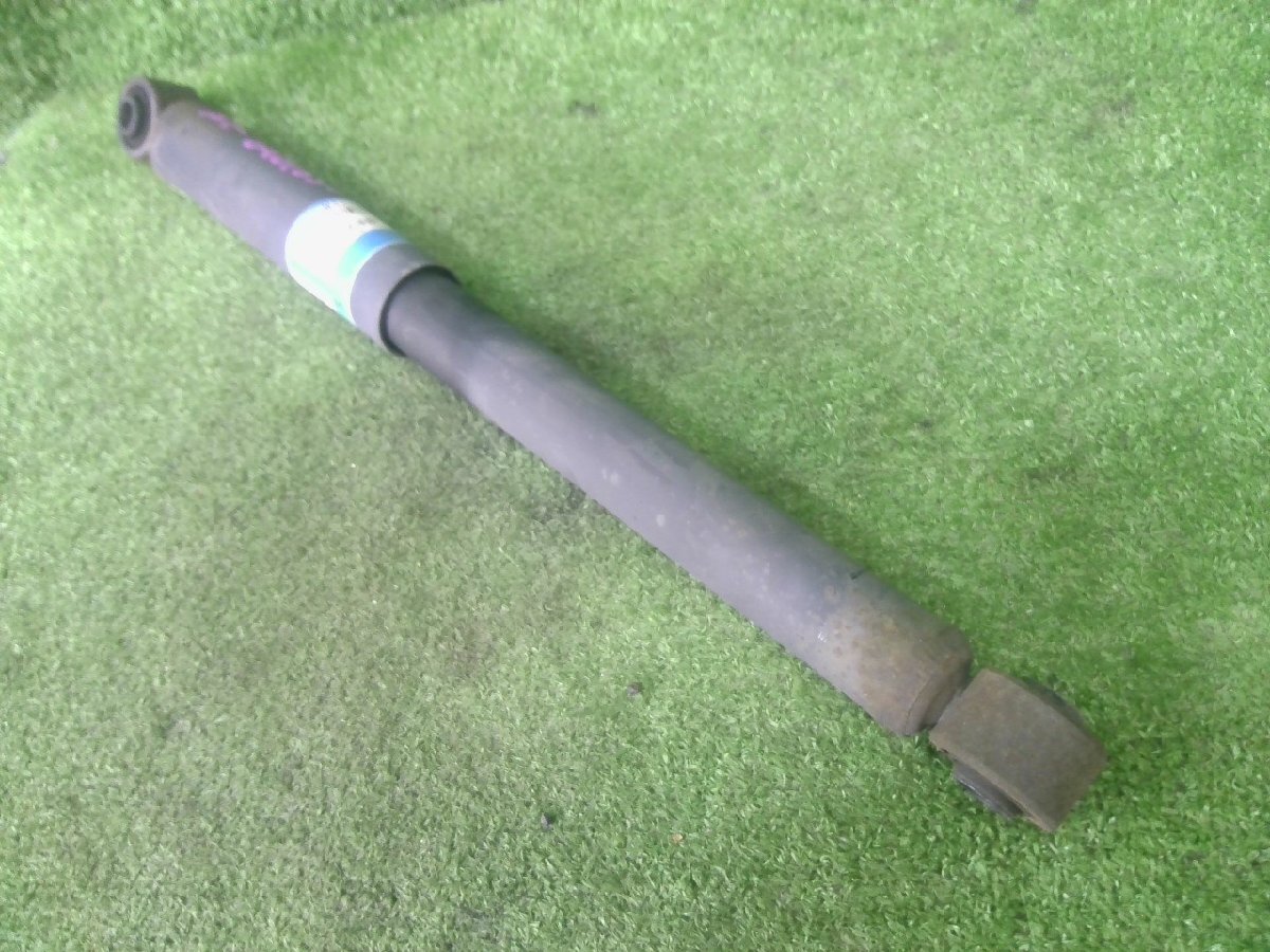 スペーシア DAA-MK42S 左後ろ 左リア ショックアブソーバー G R06A Z2S 41800-81M11拍卖