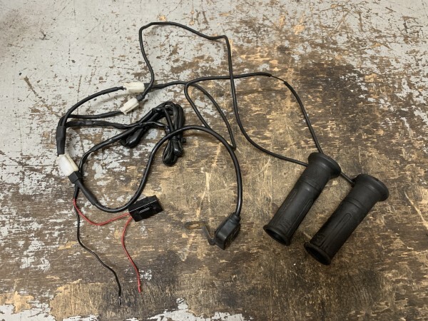 トリシティ SG37J グリップヒーター □ 動作不明 断線あり拍卖