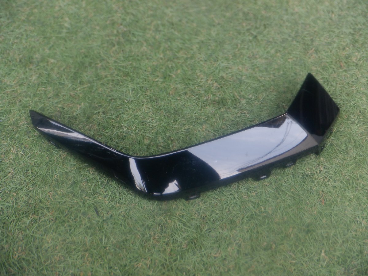 BMW純正 G07 X7 後期 LCI フロントバンパー グリル ガーニッシュ カバー 右側 ブラック 5111-5A241C4 m-25-9-384拍卖