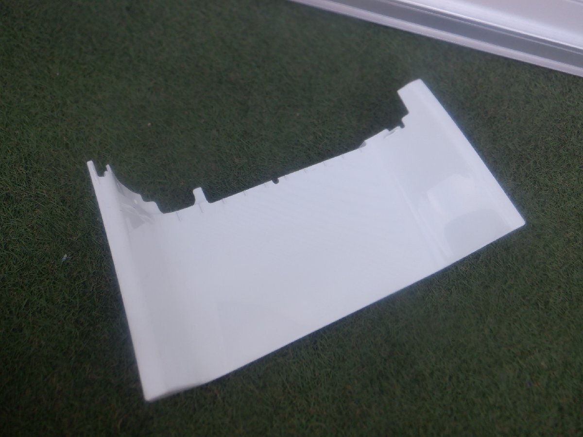 純正 三菱ふそう スーパーグレード スーパーグレート ステップカバー 左側 助手席 ML231312 m-25-9-432拍卖