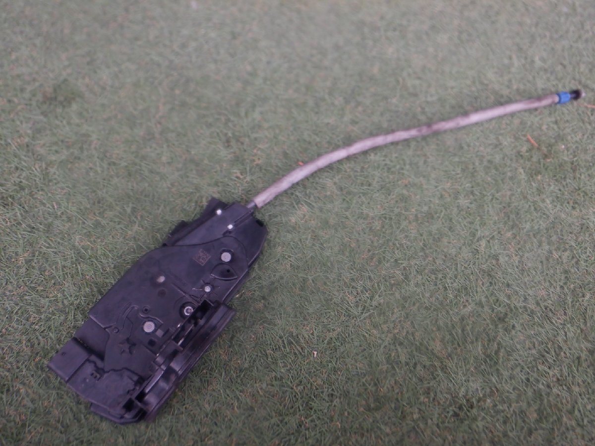 ベンツ純正 W247 Bクラス W177 Aクラス ドアロック アクチュエーター A1770032899 A0997202602 m-25-9-562拍卖