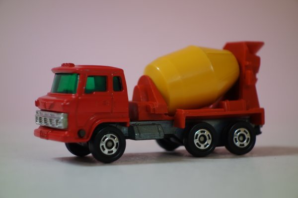 72668■トミカ 53-1 日野ミキサー拍卖