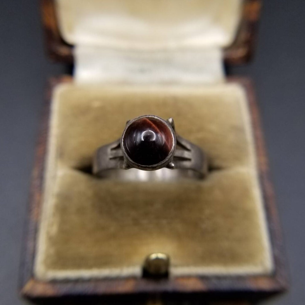 1972年 英国 ヴィンテージ タイガーアイ ラウンドカット 925 シルバー リング 銀 指輪 London ホールマーク レトロ Y24-M拍卖