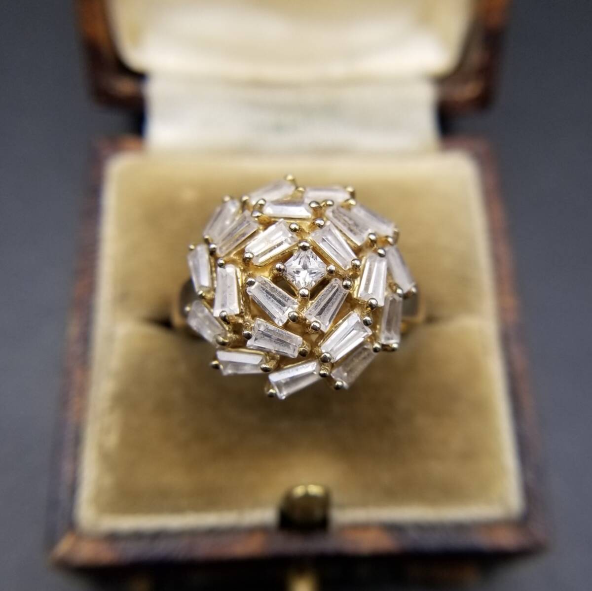 キュービックジルコニア バゲットカット 煌めき ヴィンテージ フラワー リング 925 シルバー 銀 指輪 ゴールドトーン Y24-L拍卖