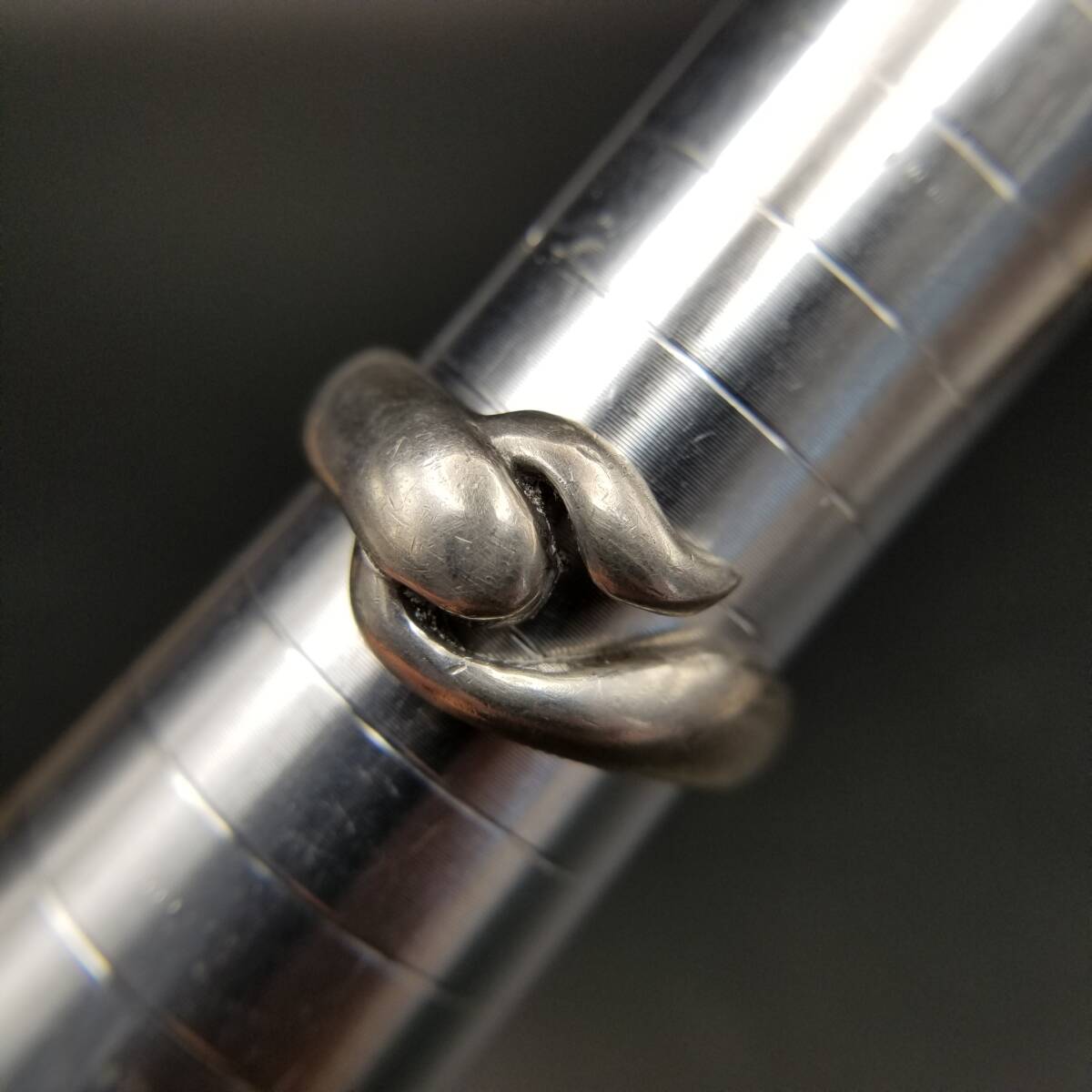 ベルト フックデザイン 925 シルバー ヴィンテージ モチーフ リング 銀 指輪 重厚感 シンプル メンズジュエリー Y24-M拍卖