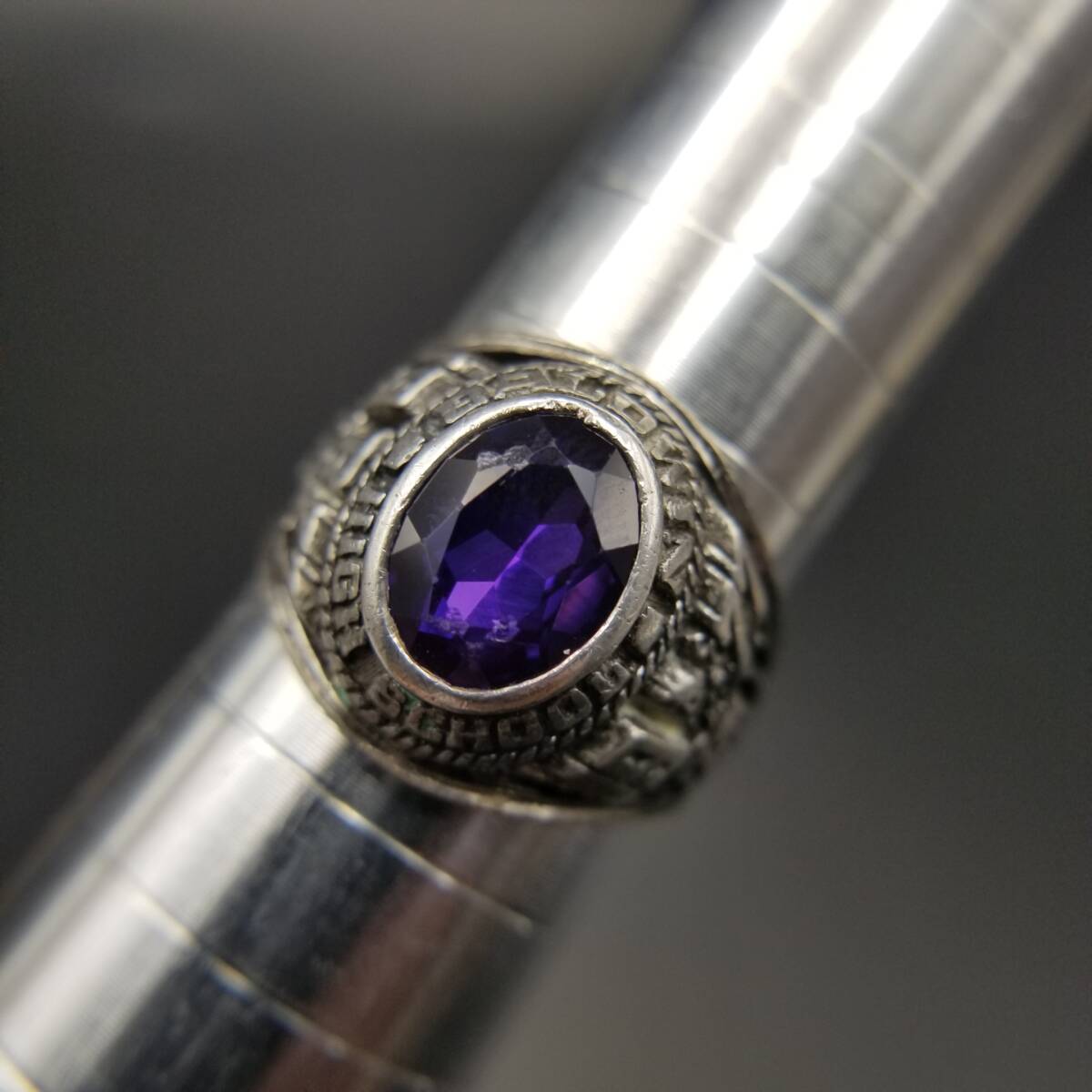 1977年 LGB Balfour社製 米国 ヴィンテージ クラスリング Baldwin High School 925 シルバー カレッジシグネット 銀 指輪 紫石 Y24-T拍卖