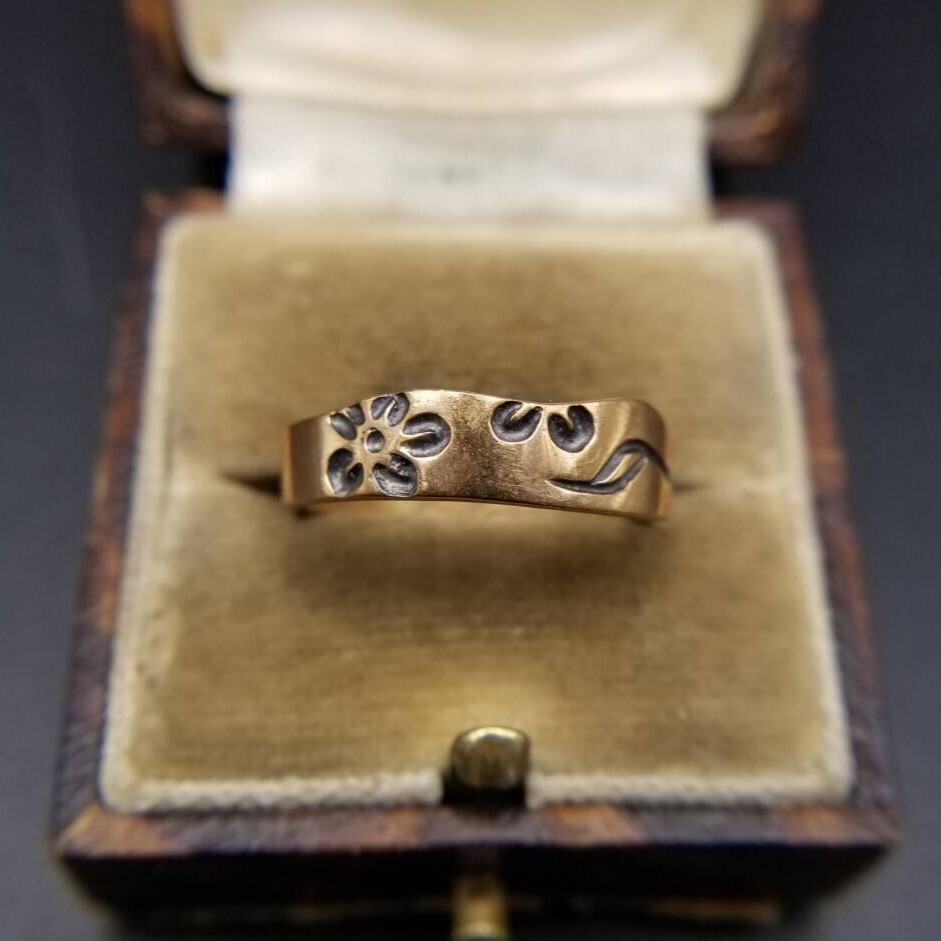 お花 フローラル彫金 ブロンズ ヴィンテージ パズル リング 指輪 銅製 ウェーブ バンド レトロ キュート 組み合わせ Y24-Q拍卖